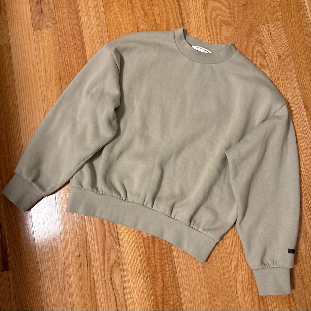 fear of god essentials cream sweatshirt sweater - Picture 2 of 8